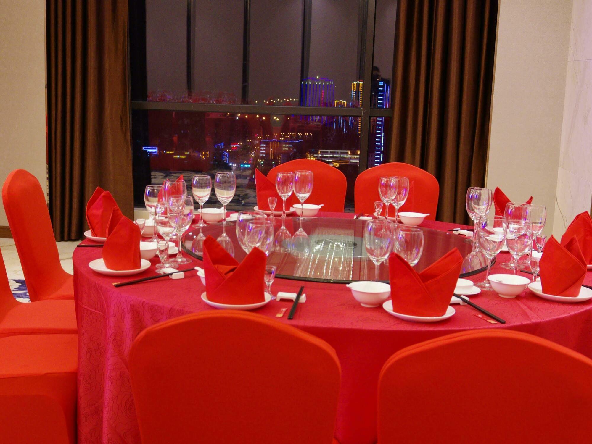 Argyle Grand Hotel Xingyi  Exterior foto